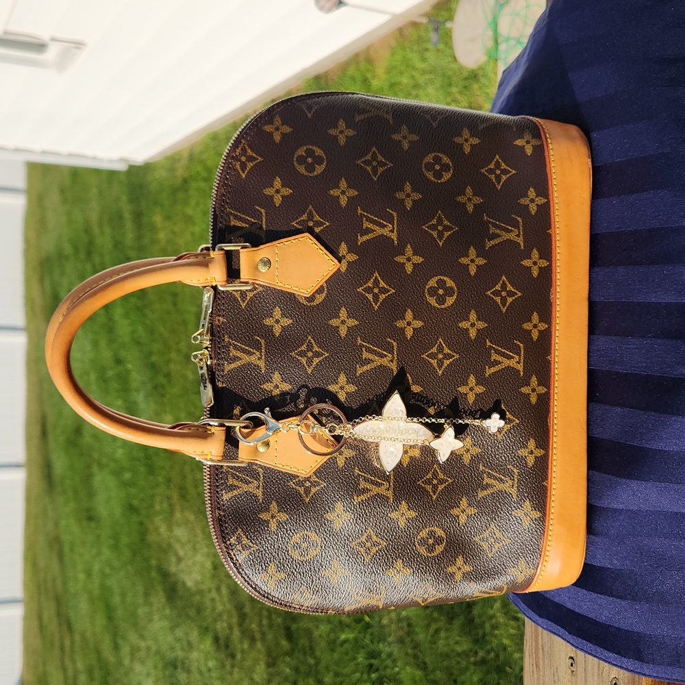 Louis Vuitton Alma Handbag Bundle